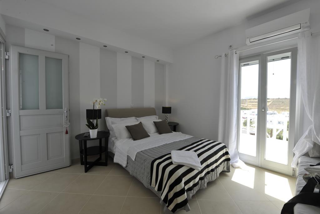 Romantica Suites Naousa  Habitación foto