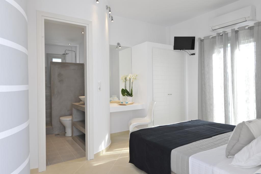 Romantica Suites Naousa  Habitación foto