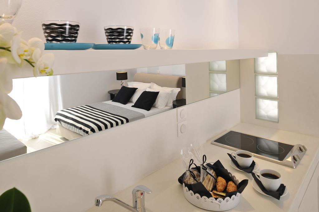Romantica Suites Naousa  Habitación foto